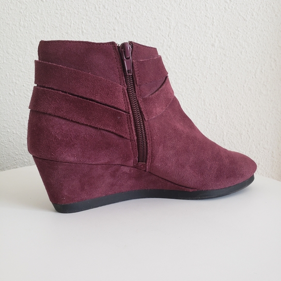 #Nine West Lina Women Burgundy Suede Wedges Booties - Picture 7 of 16